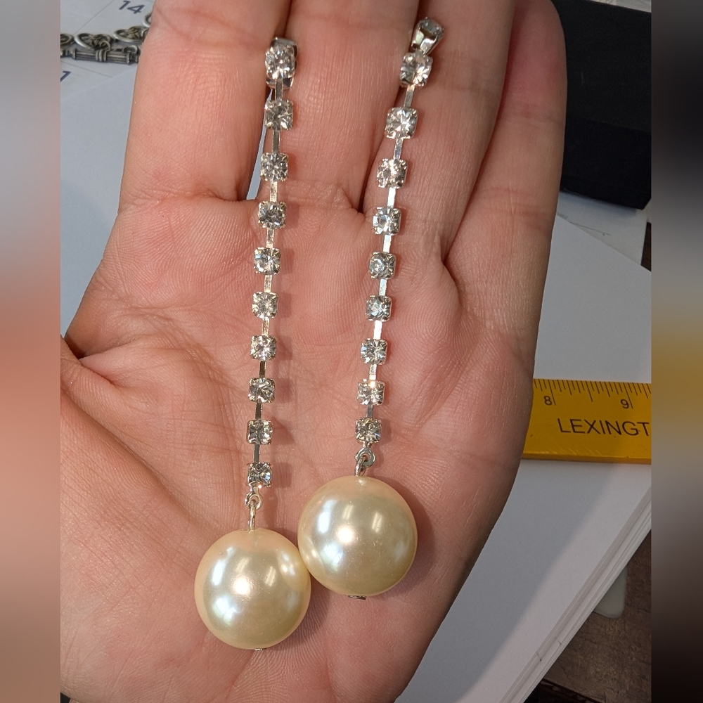 EVC SIGNED SAQ LONG CLEAR RHINESTONES AND FAUX PEARL EARRINGS